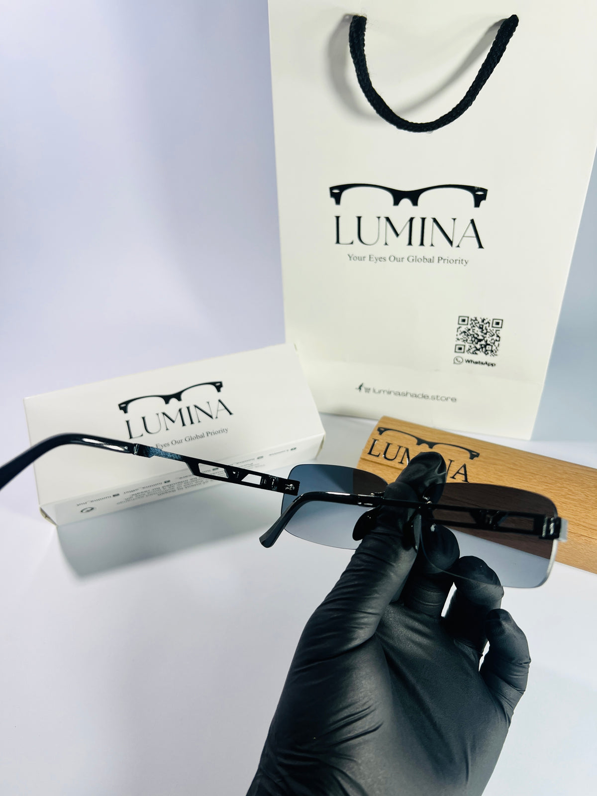 Cartier Black Frame Black Shade