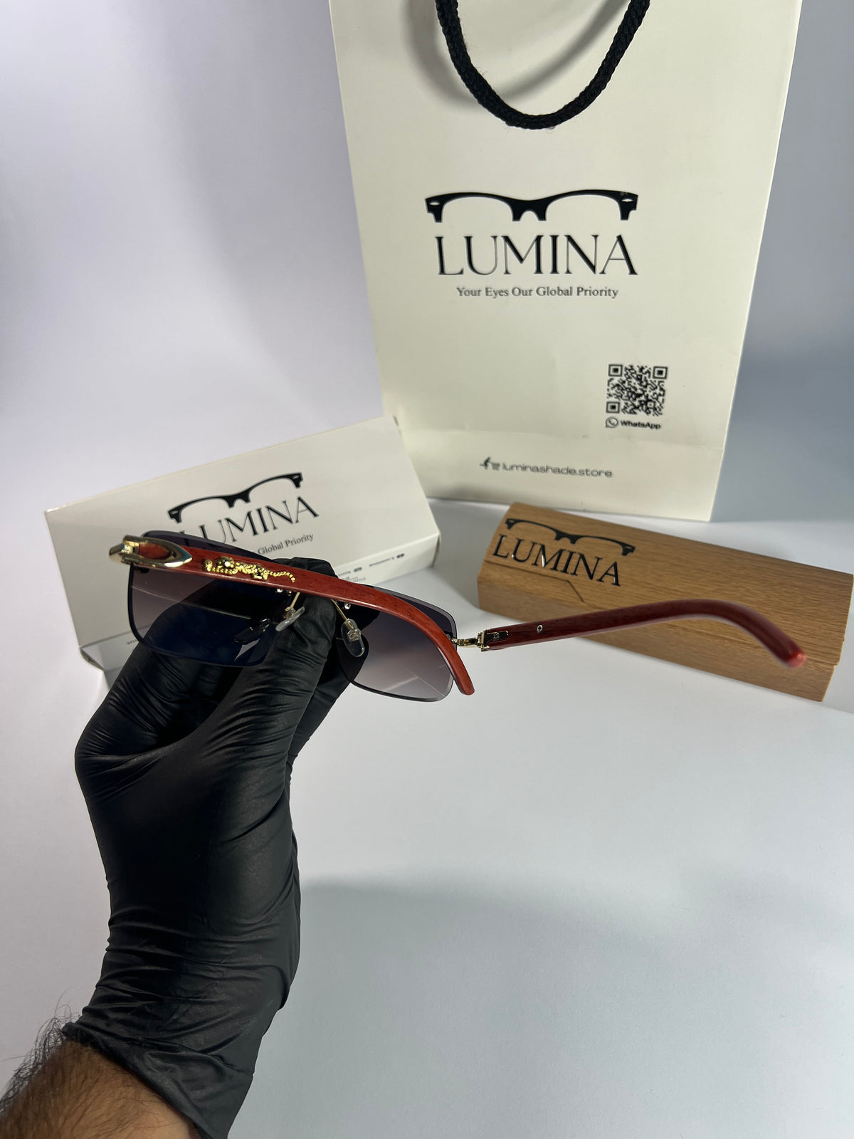 Cartier Wooden Frame Dark Shade