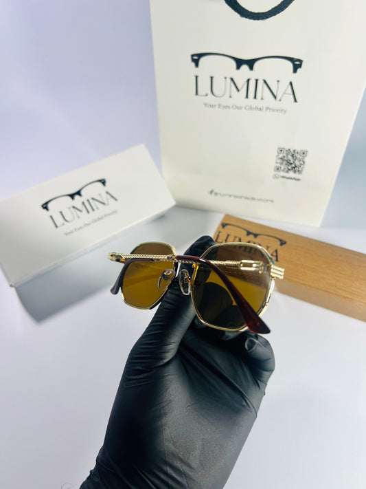 Gold Ray-Ban Round Metal Sunglasses